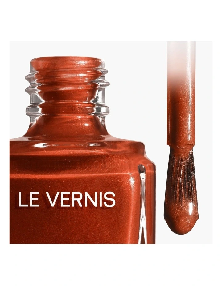 LE VERNIS Longwear Nail Colour image 2