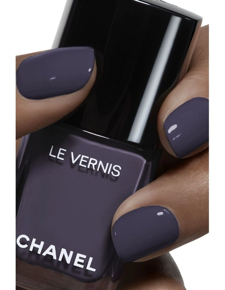 Chanel Le Vernis Nail Colour 101 image 4