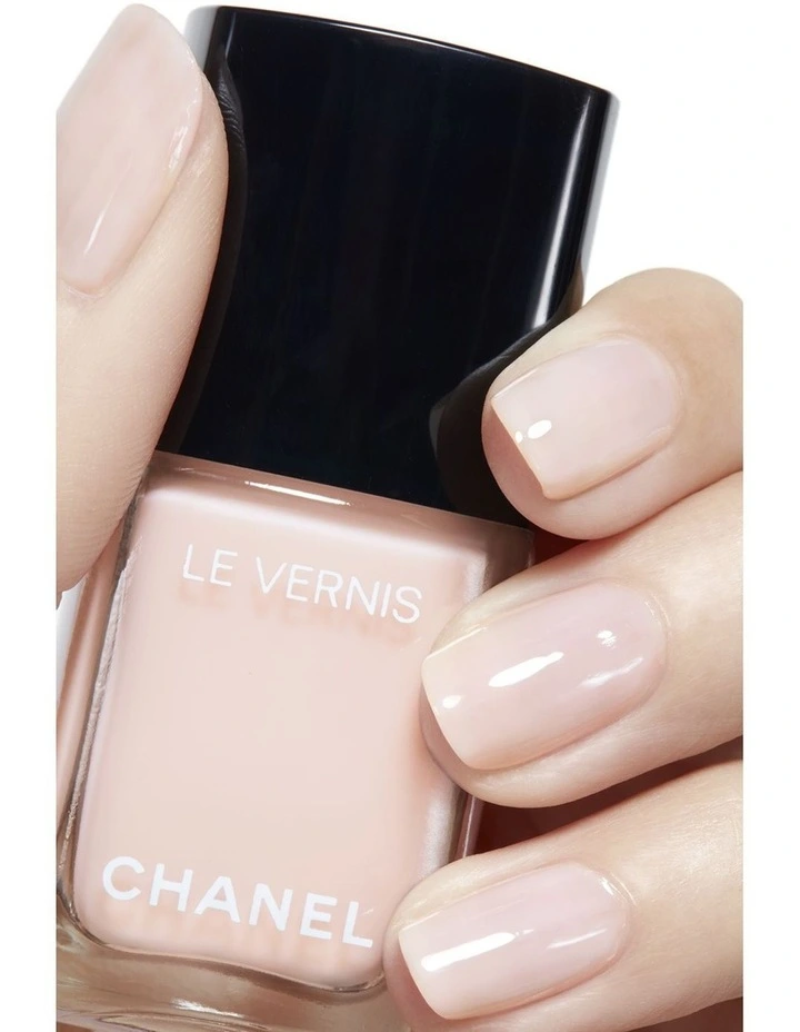 LE VERNIS Nail Colour image 4