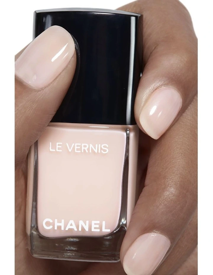 LE VERNIS Nail Colour image 5