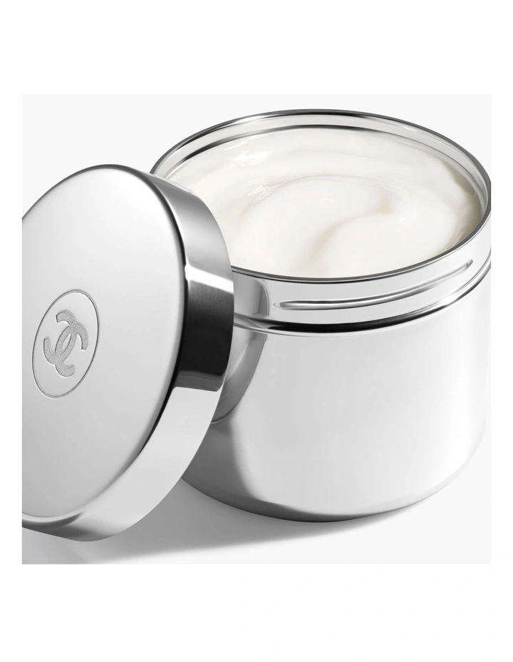 ÉCLAT PREMIER BRIGHT SILKY CREAM REFILL Brightening, Unifying, And Soothing Cream image 2