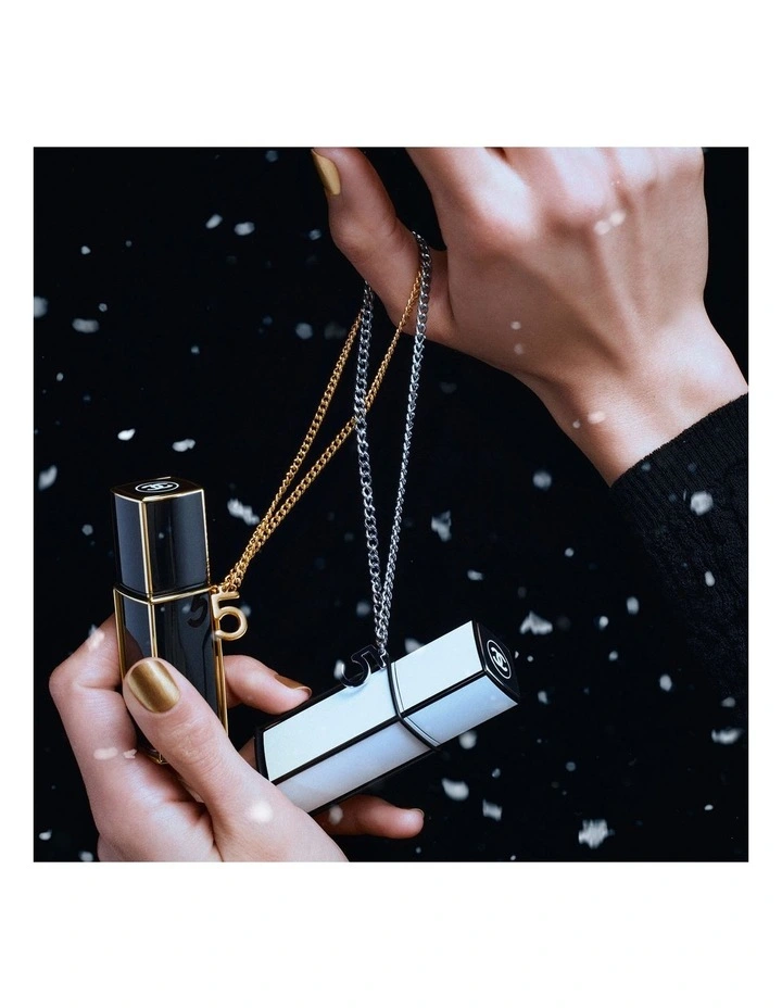 N°5 L'EAU Eau De Toilette Refillable Purse Spray image 5