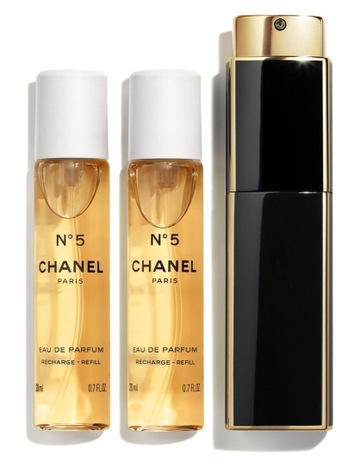 CHANEL No5 Eau De Parfum Spray