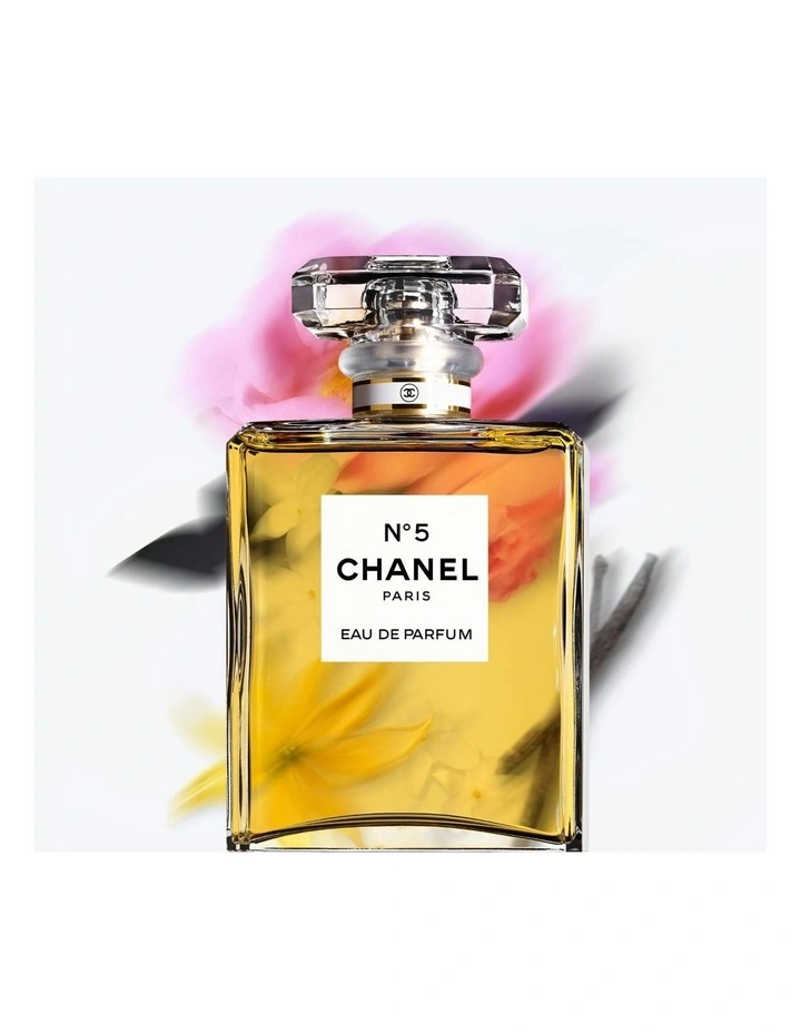 CHANEL No5 Eau De Parfum Spray image 4