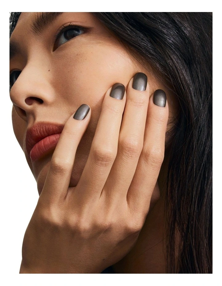 Les Mains Hermès Nail Enamel Limited Edition image 6