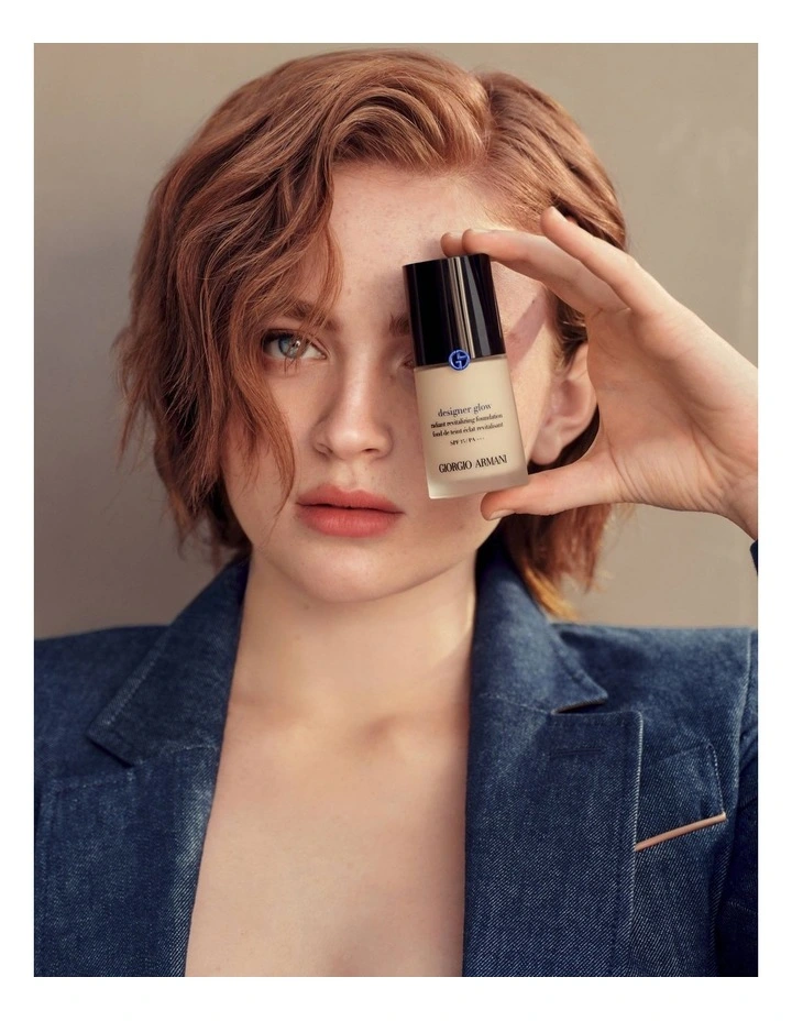 Designer Glow Foundation image 3