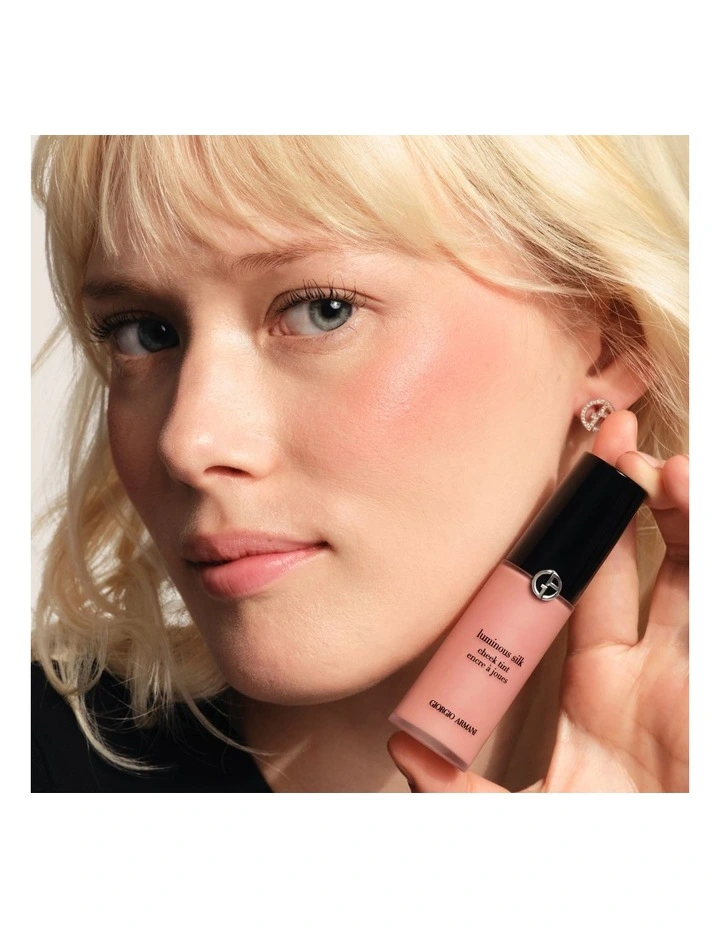Luminous Silk Cheek Tint image 4