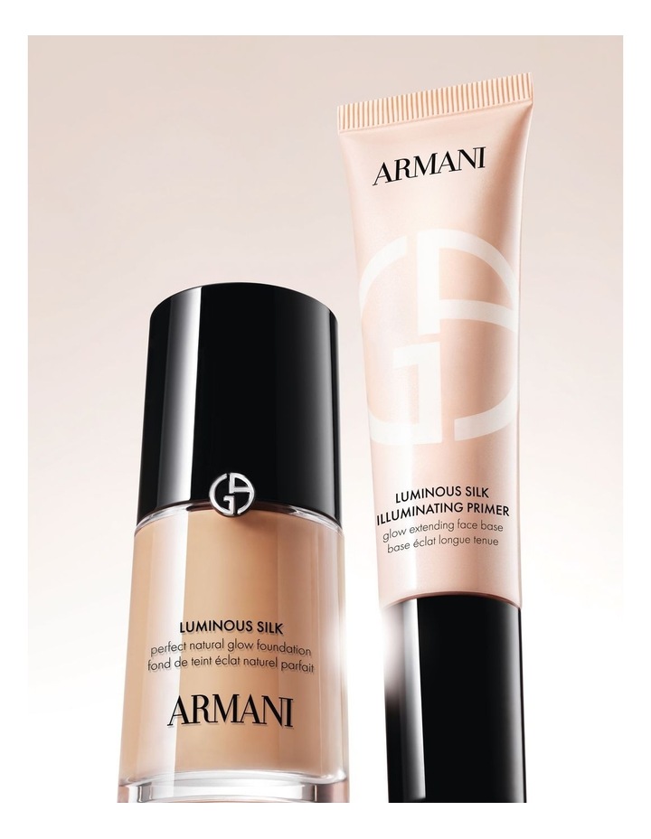 Luminous Silk Illuminating Primer image 7
