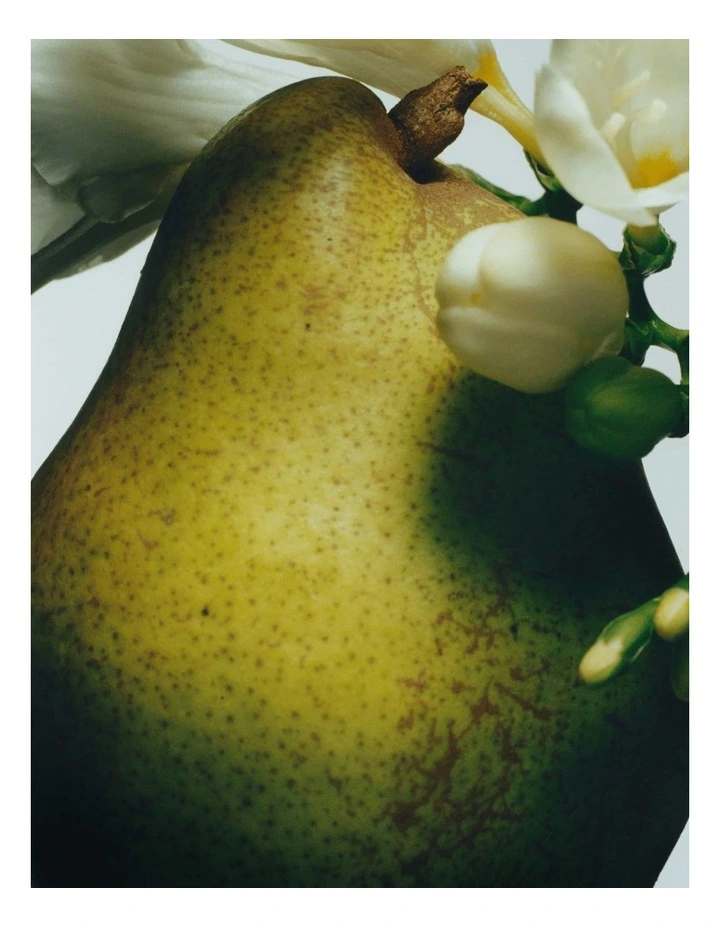 English Pear And Freesia Body Crme image 2