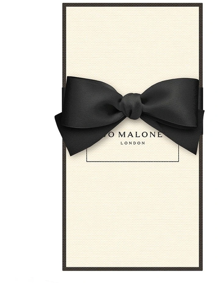 English Pear & Freesia Hand Cream - 2026 Edition image 5