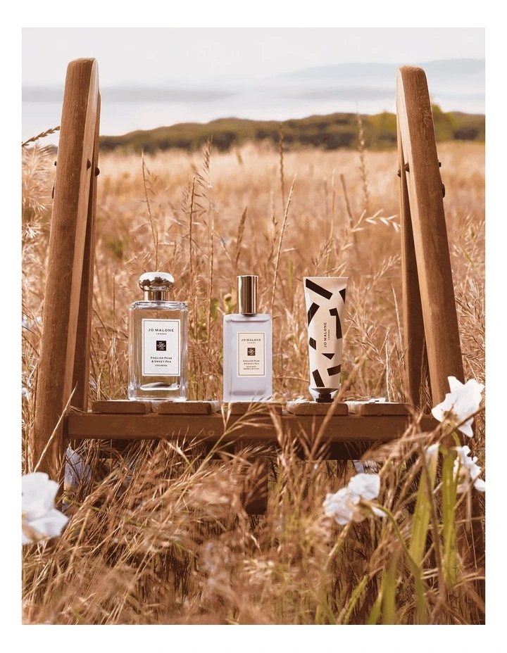 English Pear & Sweet Pea Hand Cream image 3