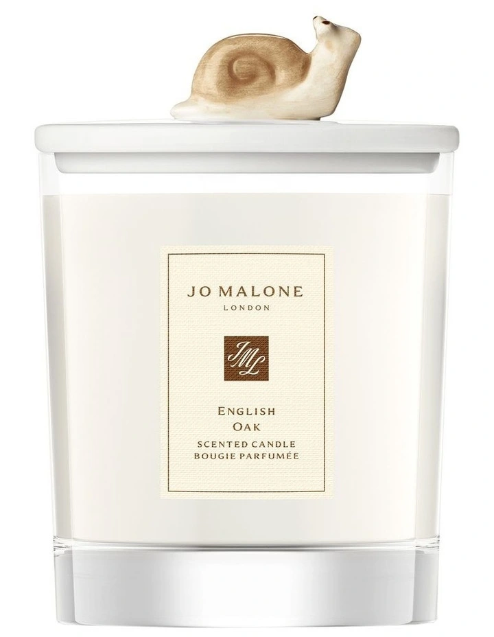 English Oak Classic Candle - Snail Lid Edition 200g image 1