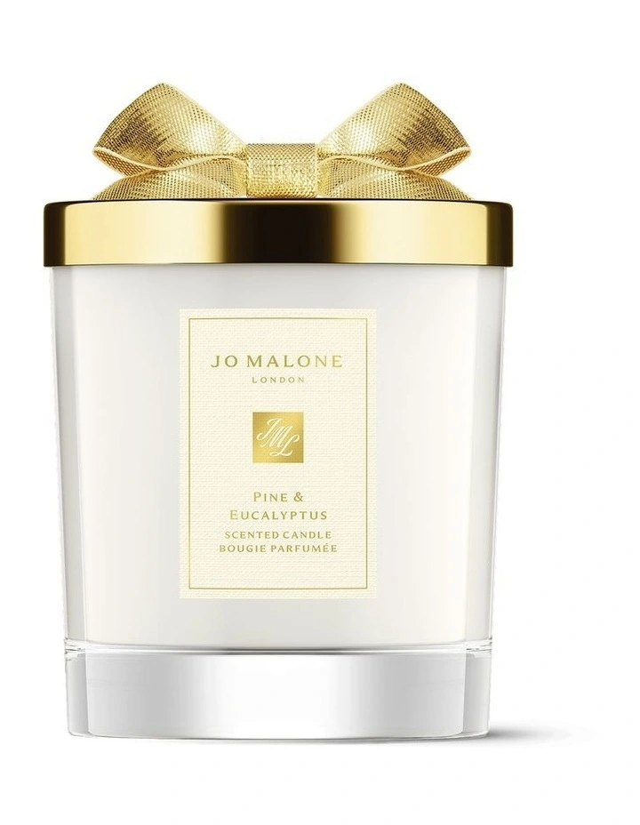 Pine & Eucalyptus Scented Candle 200g image 1
