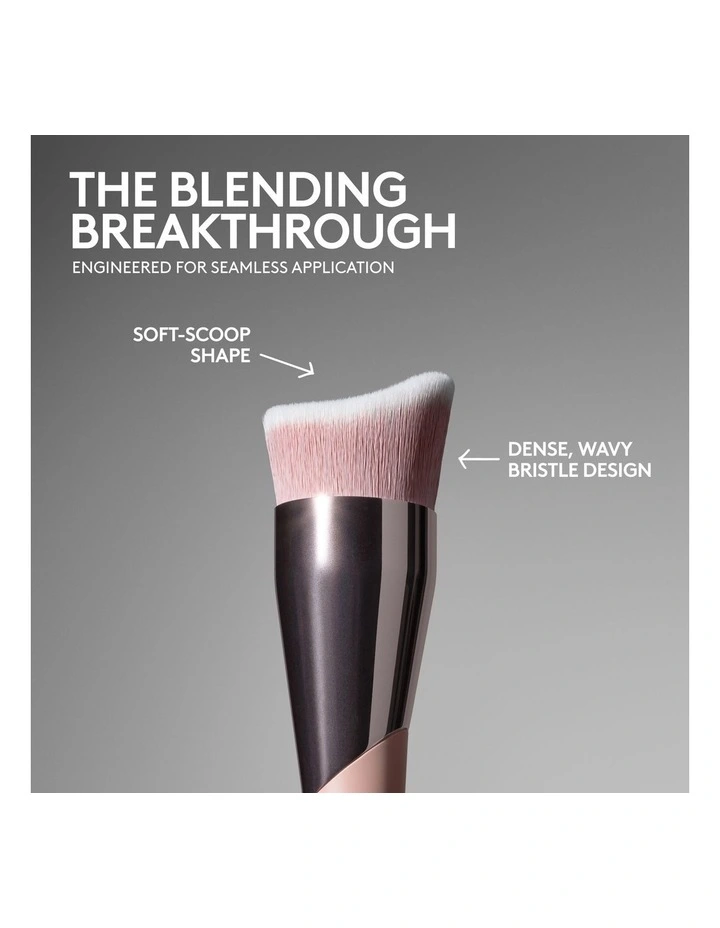 Fluid Flex Foundation Brush 165 image 2