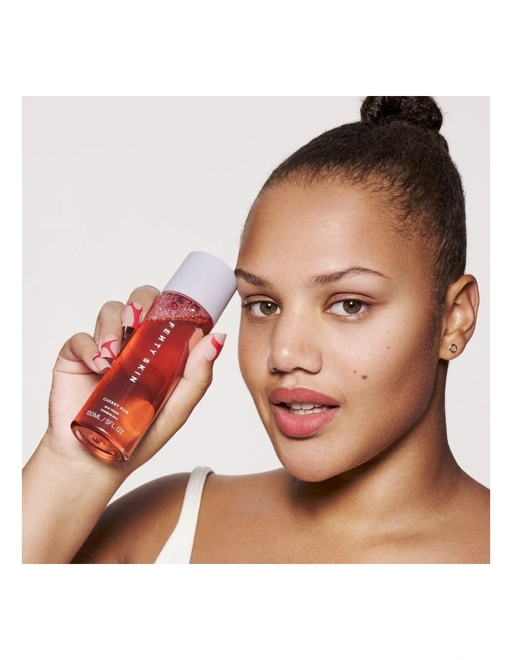 Barbados Cherry Brightening Pore & Oil-Control Toner 150ml image 4