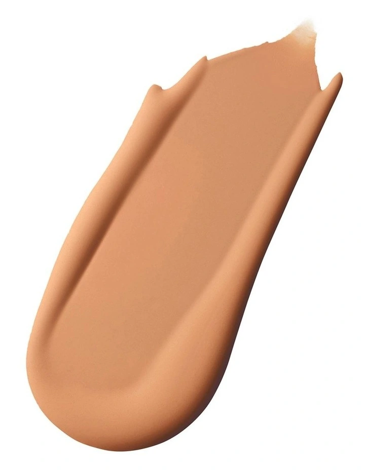 Studio Radiance Serum-Powered Foundation image 2