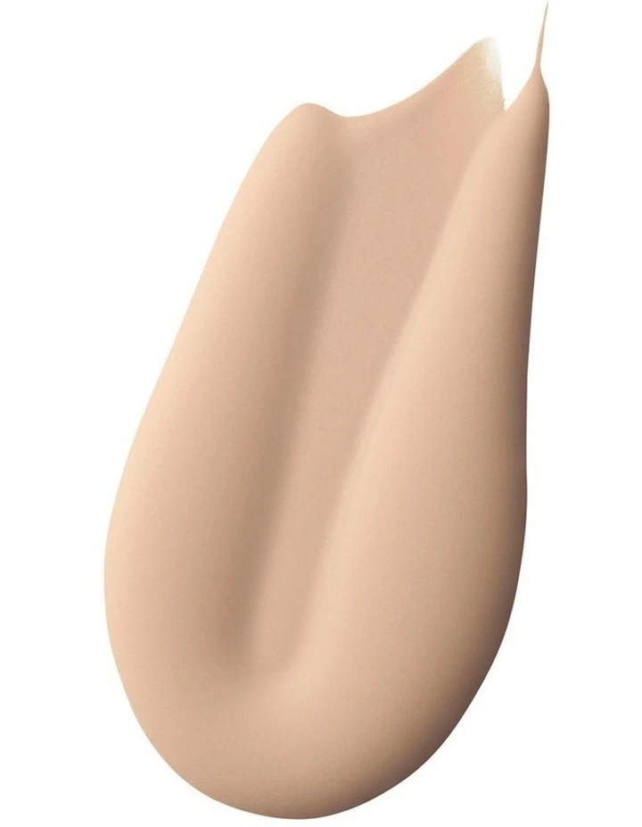 Studio Radiance Serum-Powered Foundation image 2