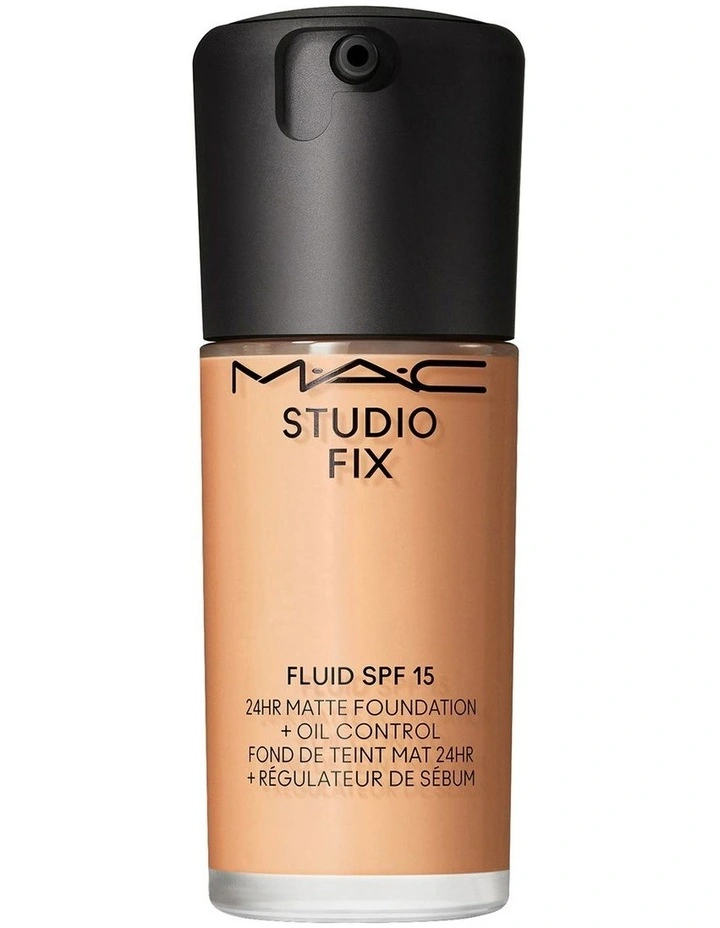 Studio Fix Fluid SPF15 Foundation image 1
