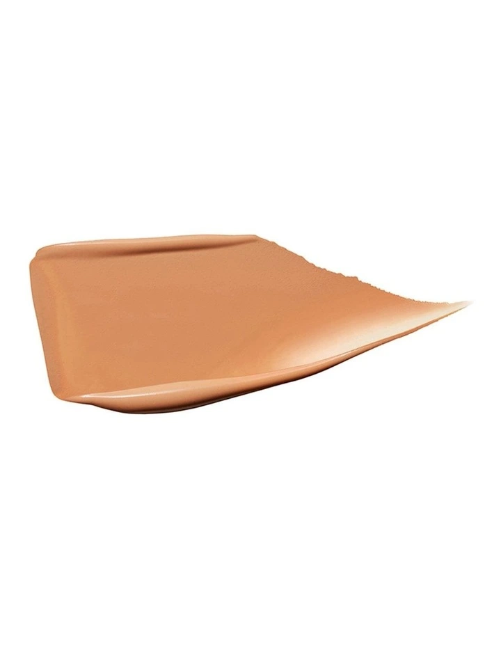 Studio Fix Fluid SPF15 Foundation image 2