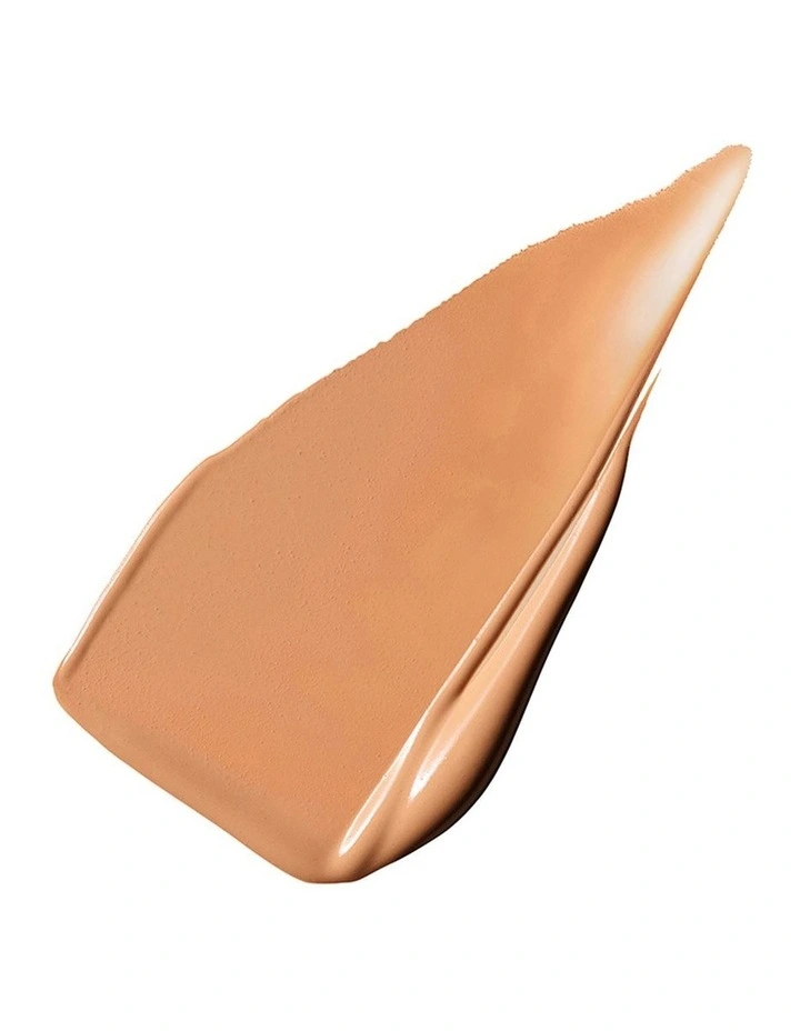 Studio Fix Fluid SPF15 Foundation image 2