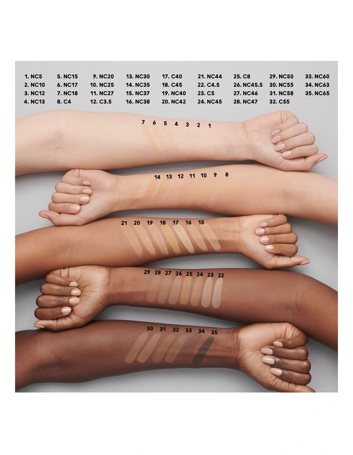 Studio Fix Fluid SPF15 Foundation image 4