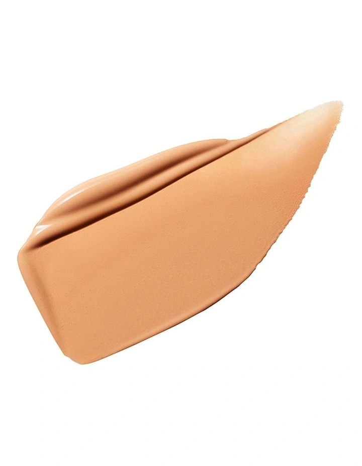 Studio Fix Fluid SPF15 Foundation image 2