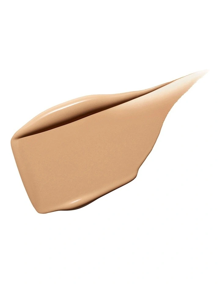 Studio Fix Fluid SPF15 Foundation image 2