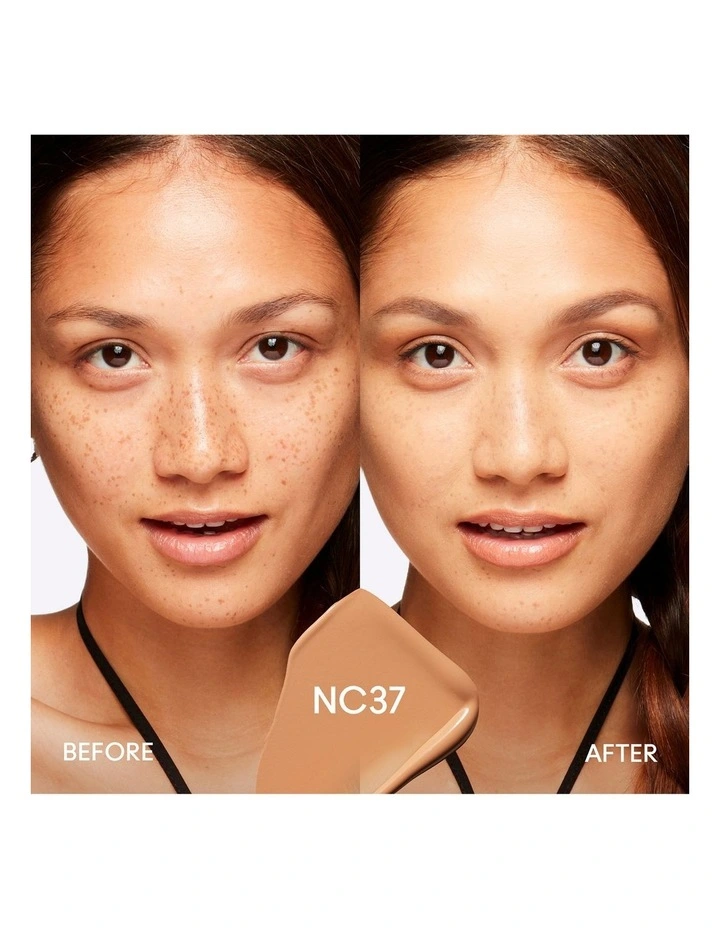 Studio Fix Fluid SPF15 Foundation image 3