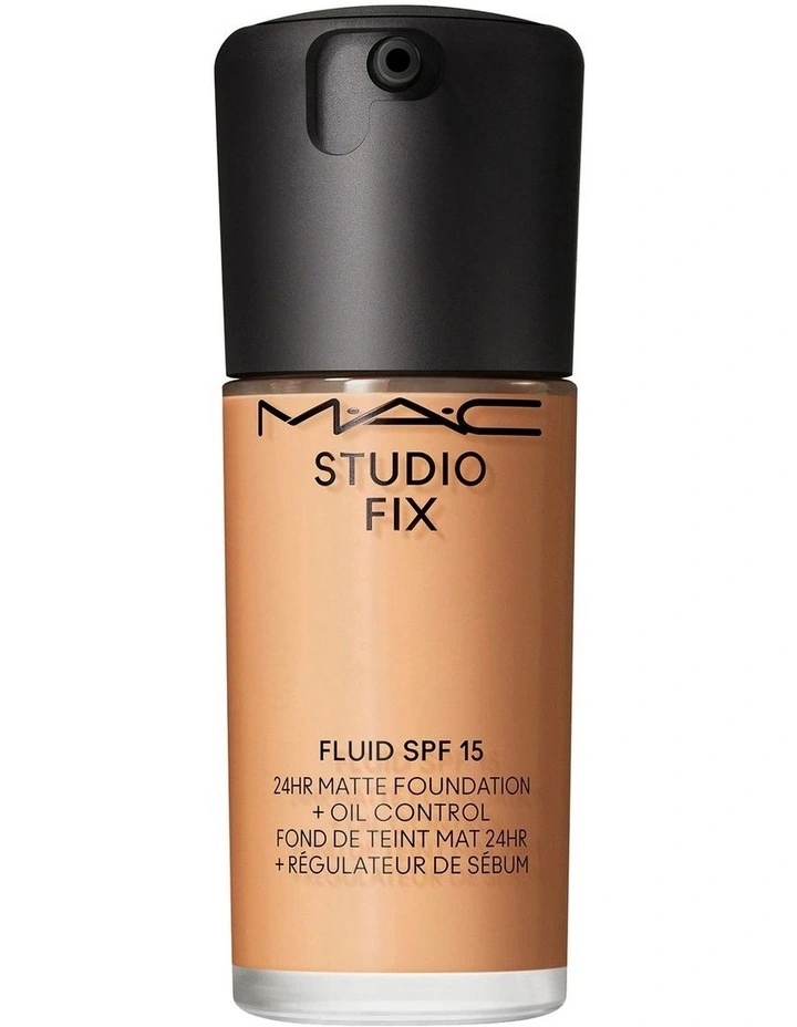 Studio Fix Fluid SPF15 Foundation image 1