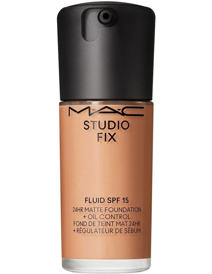 Studio Fix Fluid SPF15 Foundation image 1