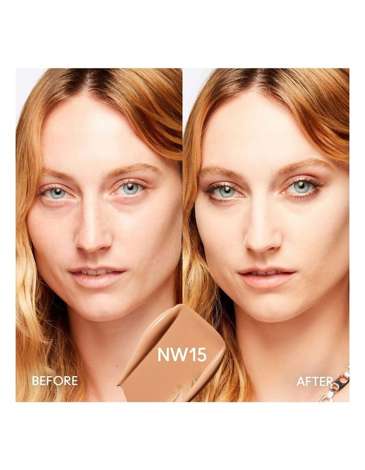 Studio Fix Fluid SPF15 Foundation image 3