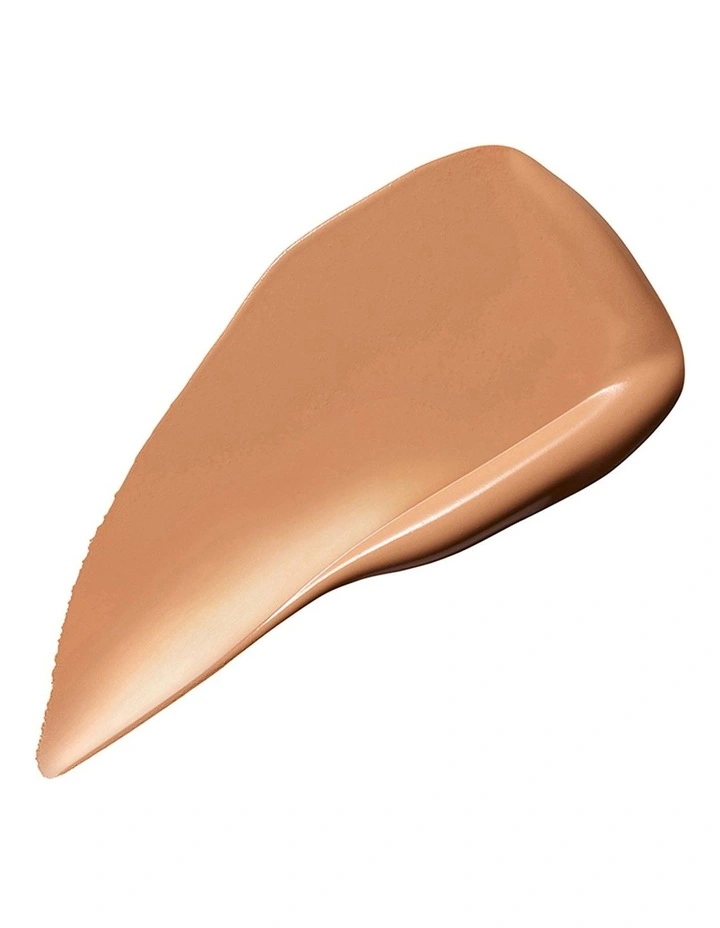 Studio Fix Fluid SPF15 Foundation image 2