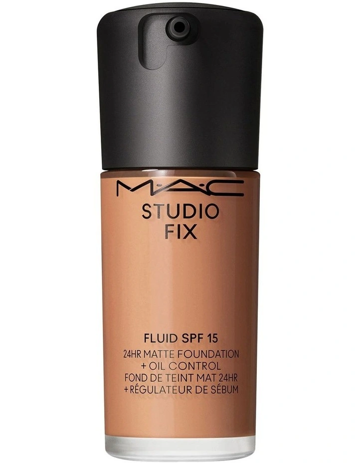 Studio Fix Fluid SPF15 Foundation image 1