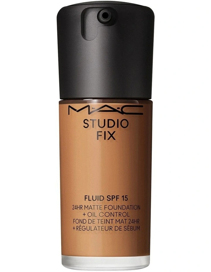Studio Fix Fluid SPF15 Foundation image 1