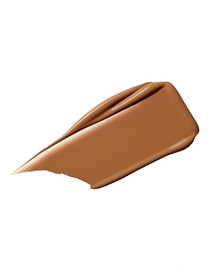 Studio Fix Fluid SPF15 Foundation image 2