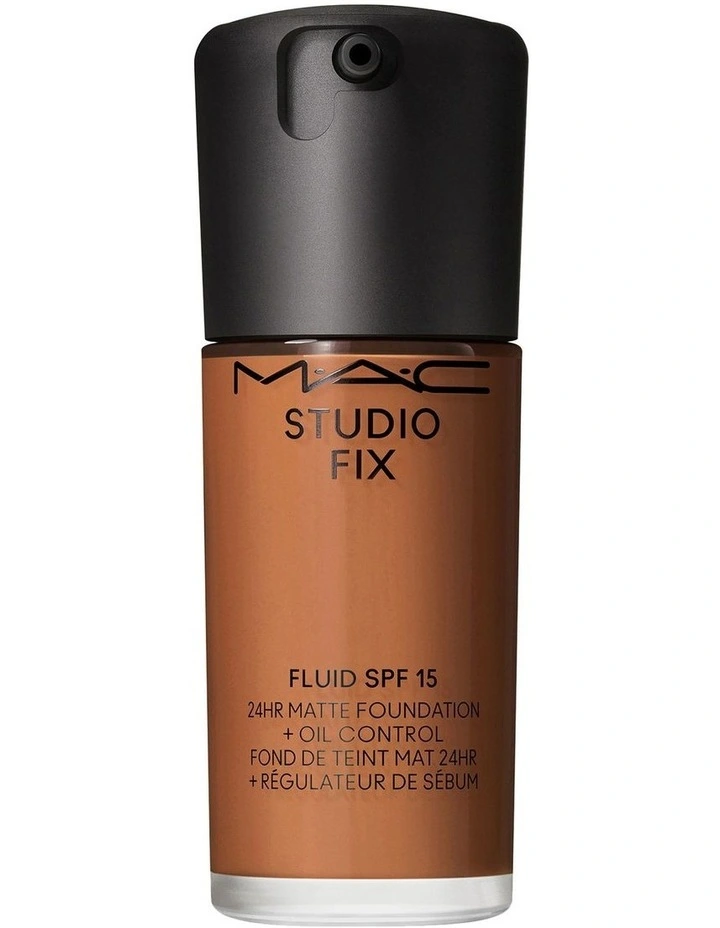 Studio Fix Fluid SPF15 Foundation image 1