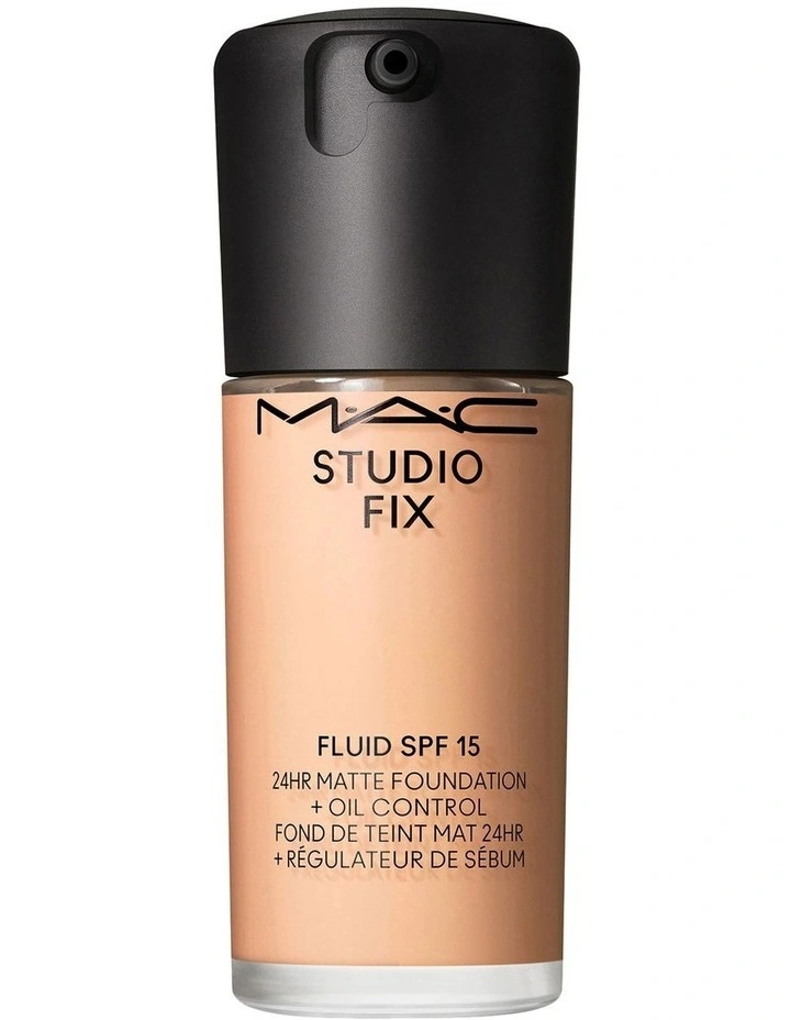 Studio Fix Fluid SPF15 Foundation image 1
