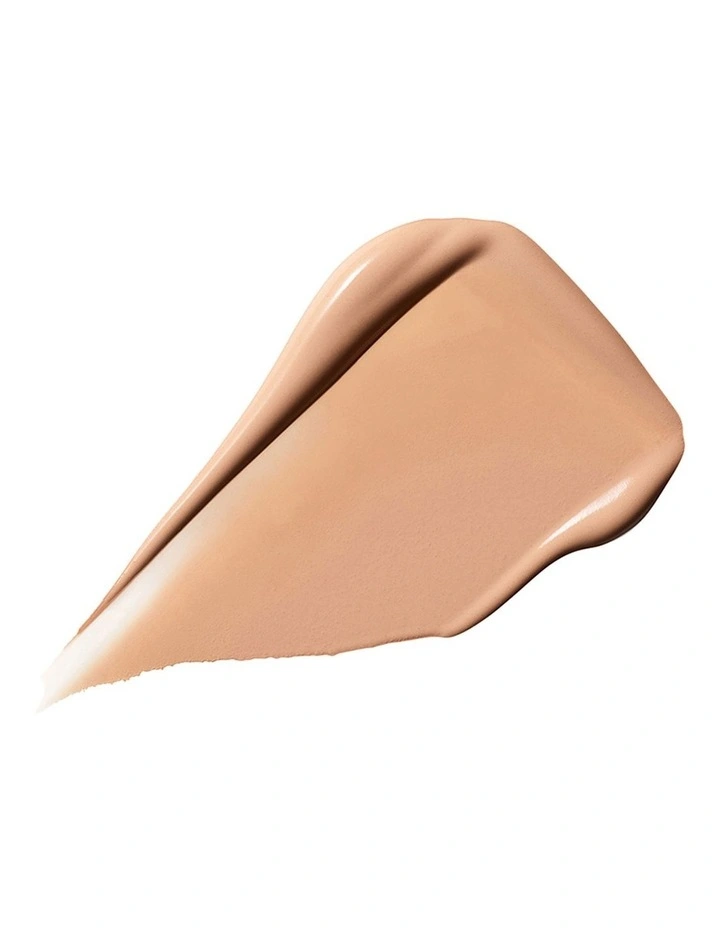 Studio Fix Fluid SPF15 Foundation image 2