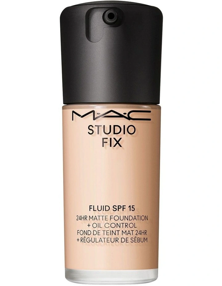 Studio Fix Fluid SPF15 Foundation image 1