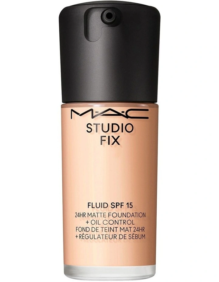 Studio Fix Fluid SPF15 Foundation image 1
