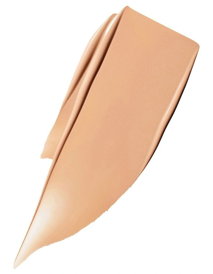 Studio Fix Fluid SPF15 Foundation image 2