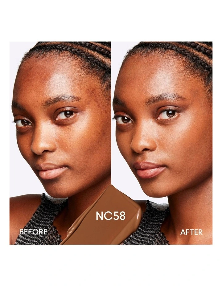 Studio Fix Fluid SPF15 Foundation image 3