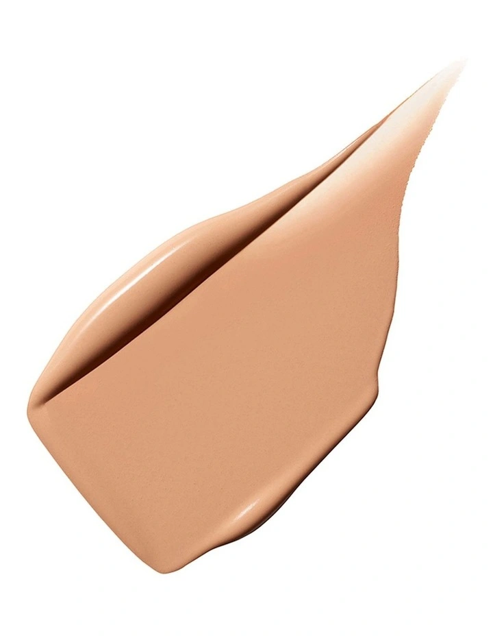 Studio Fix Fluid SPF15 Foundation image 2