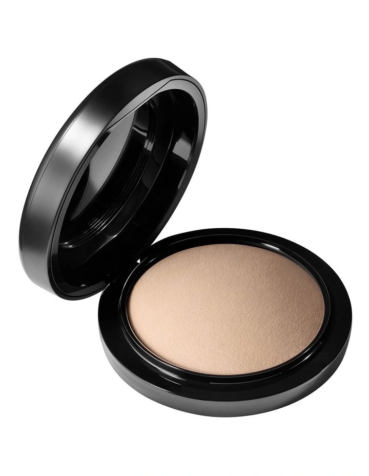 Mineralize Skinfinish Natural Powder image 3