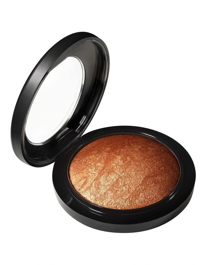 Flip Mommy Low Rise Wide Leg Denim Short in Blue image 3