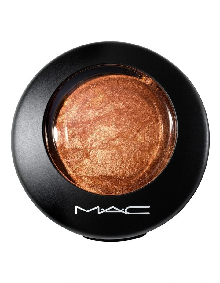 Flip Mommy Low Rise Wide Leg Denim Short in Blue image 4