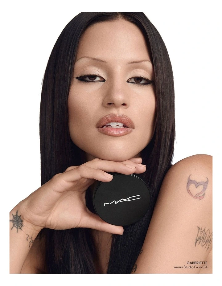 Studio Fix Powder Plus Foundation image 2