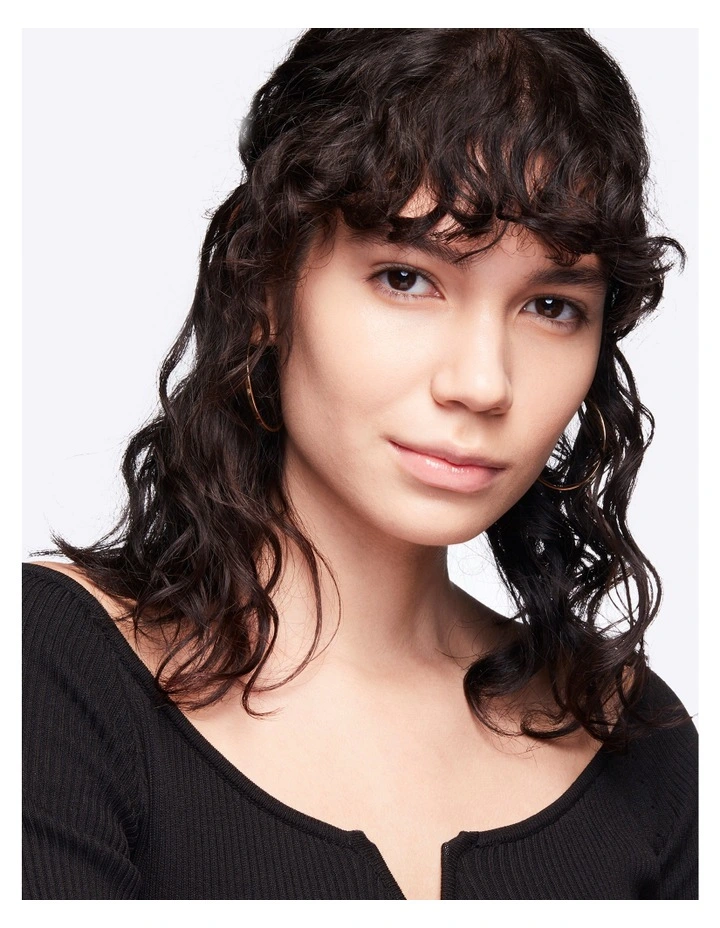 Studio Fix Fluid SPF15 Foundation image 4