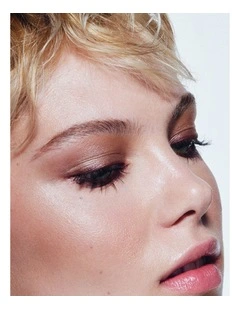 Lash Fitting