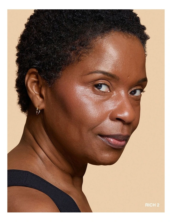 Vitamin Enriched Skin Tint image 4